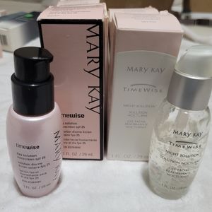 Vintage mary kay timewise day and night solutions